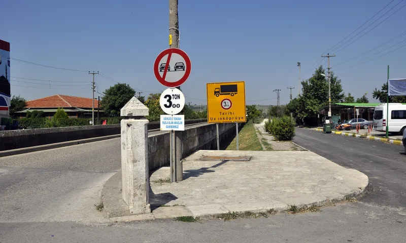 Most Uzunköprü – nejdelší kamenný most v Turecku