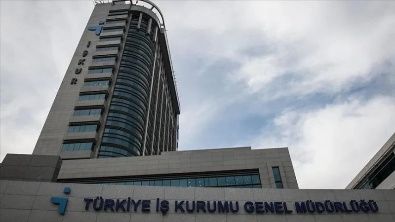 211 563 jeunes ont bénéficié du programme İŞKUR pour la jeunesse en un an