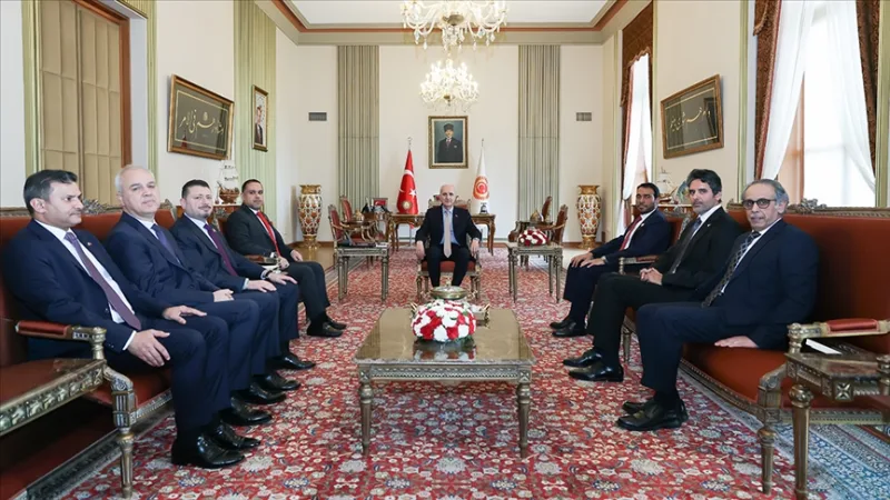 Předseda TBMM Kurtulmuş přijal velvyslance zemí Rady pro spolupráci v Perském zálivu a Jordánska v Ankaře
