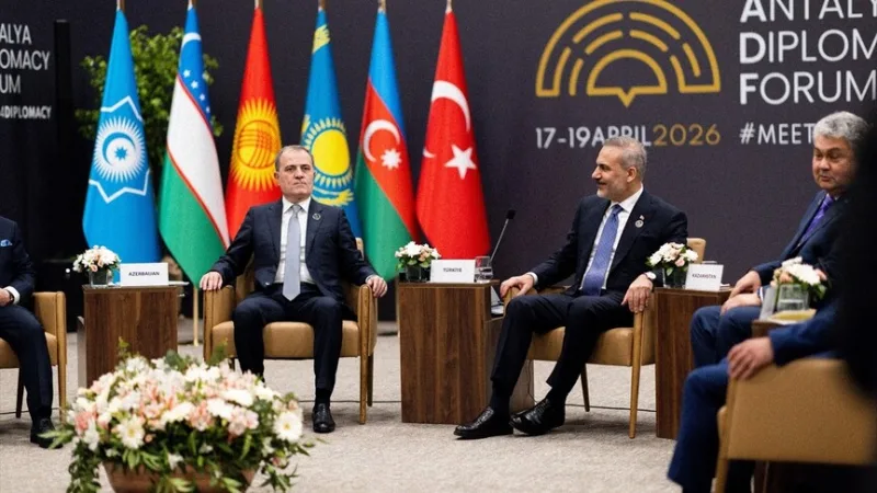 Fidan was gastheer van de informele bijeenkomst van de Raad van ministers van Buitenlandse Zaken van de TDT in de marge van de ADF