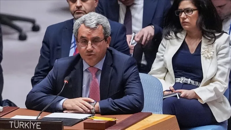 El representante permanente de Turquía ante la ONU, Yıldız, insta a Israel a retirarse de los territorios que ocupa en Siria