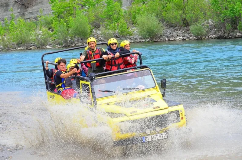 Adrenaliinirikas seiklus 4 ühes: rafting, jeepisafari, ATV-safari, köislaskumine